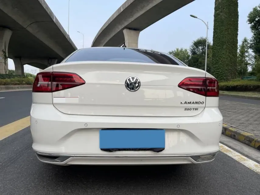 2021 Volkswagen Lamando 1.4T 150HP L4 7DCT,autocango,china used car exporter,china ev exporter,chinese used car exporter,chinese used ev exporter
