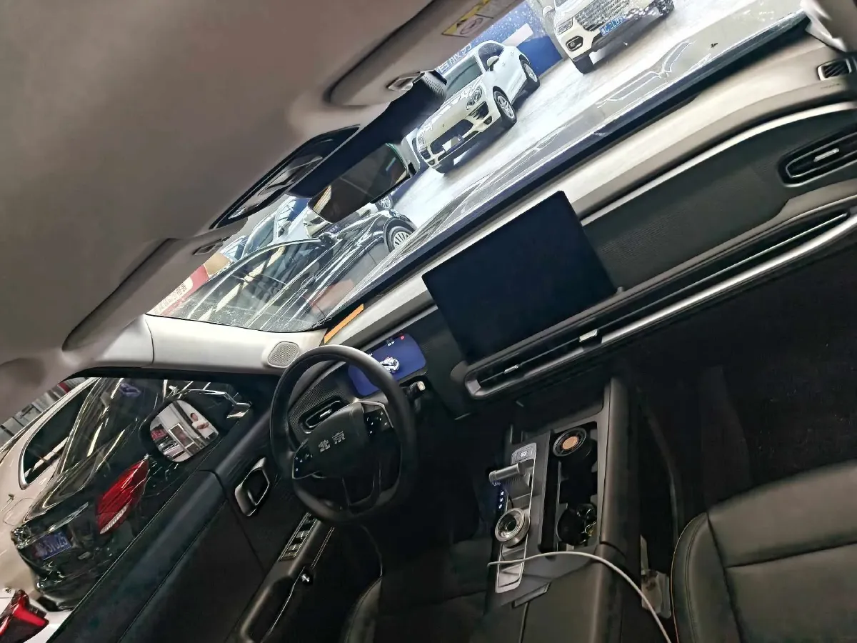 2024 Beijing BJ30 1.5T 188HP L4 7DCT,autocango,china used car exporter,china ev exporter,chinese used car exporter,chinese used ev exporter