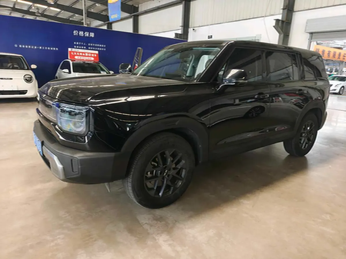 2024 Beijing BJ30 1.5T 188HP L4 7DCT,autocango,china used car exporter,china ev exporter,chinese used car exporter,chinese used ev exporter