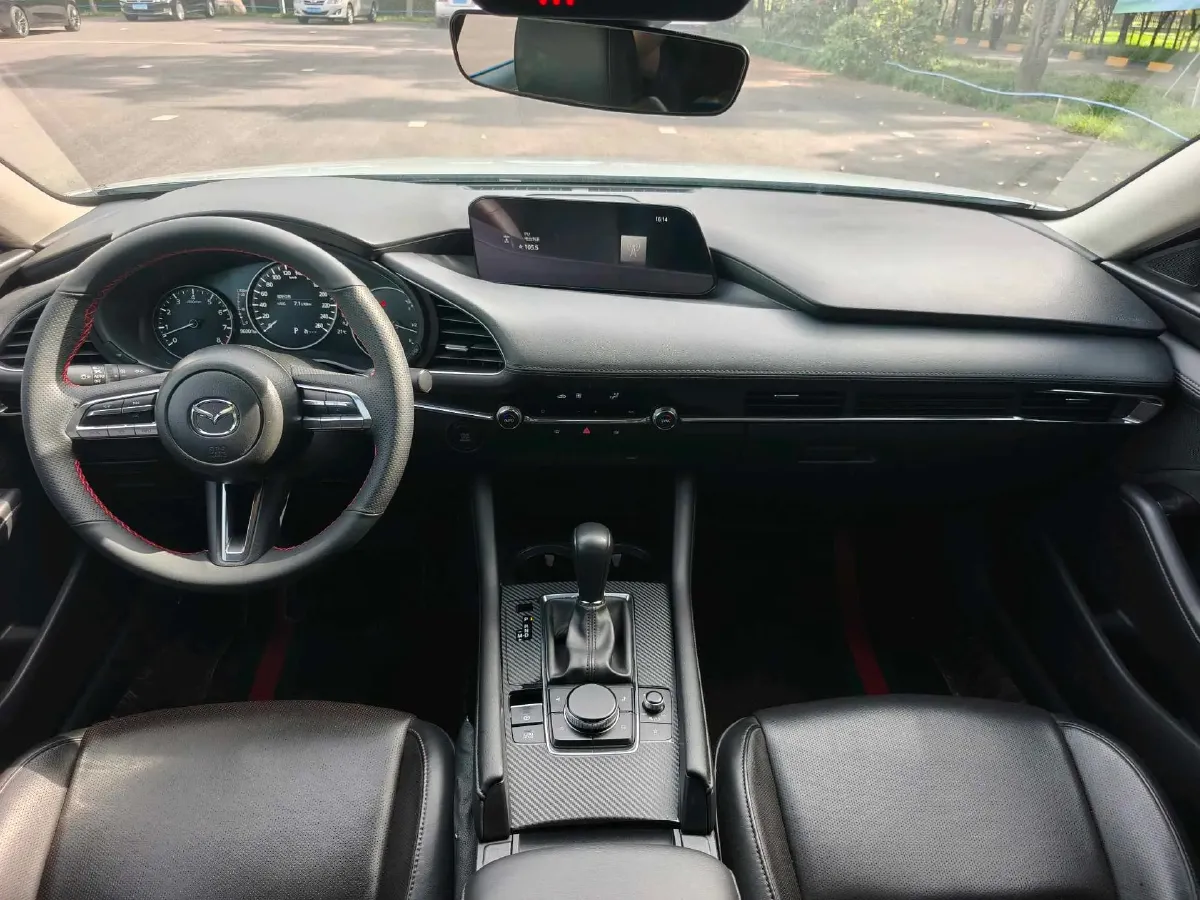 2021 Mazda 3 Axela 2.0L 158HP L4 6AT,autocango,china used car exporter,china ev exporter,chinese used car exporter,chinese used ev exporter