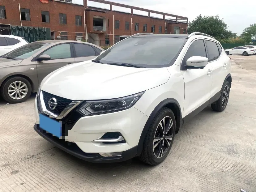 2021 Nissan Qashqai 2.0L 151HP L4 CVT,autocango,china used car exporter,china ev exporter,chinese used car exporter,chinese used ev exporter