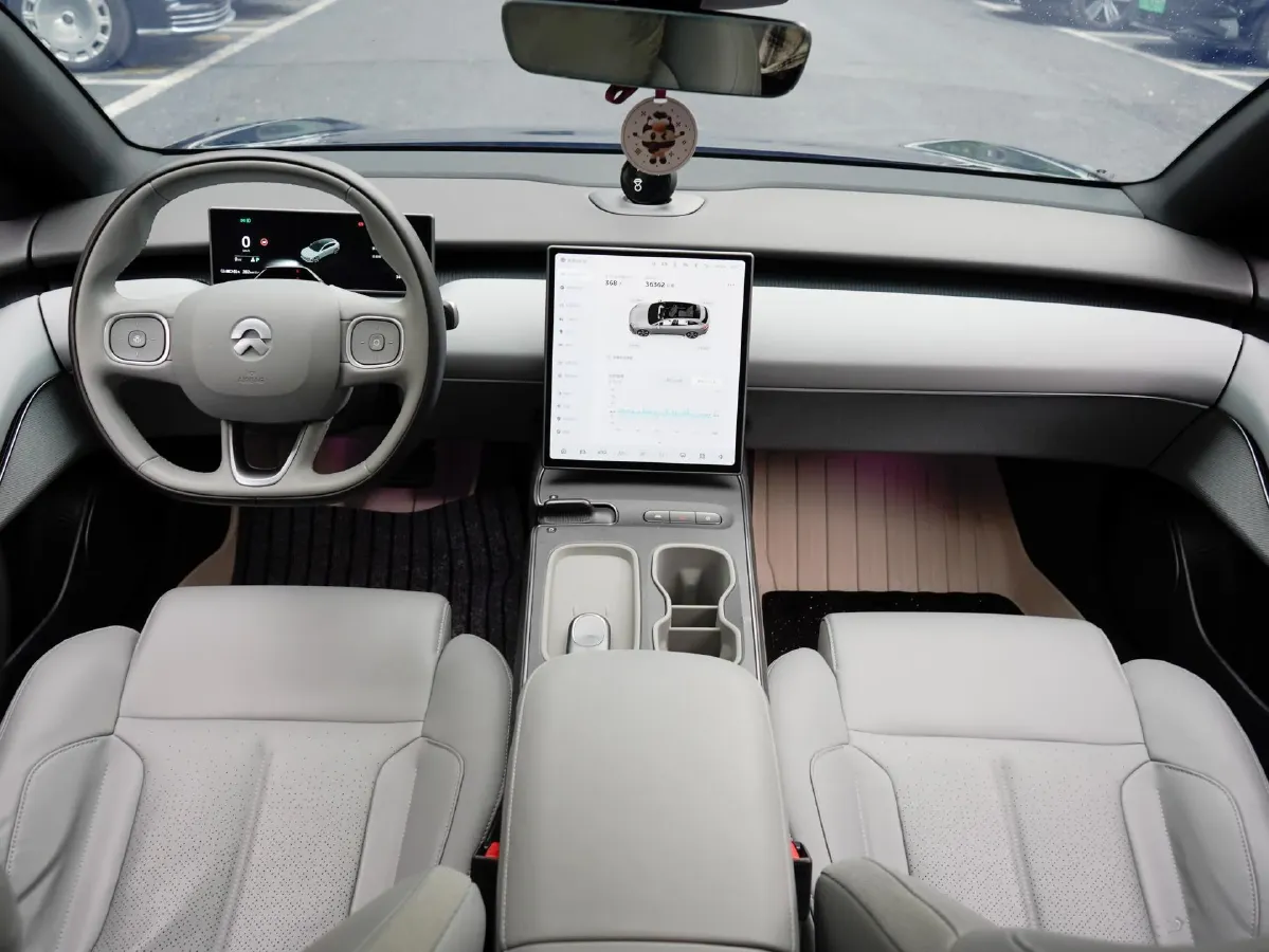 2024 NIO ET5T BEV 75KWH,autocango,china used car exporter,china ev exporter,chinese used car exporter,chinese used ev exporter