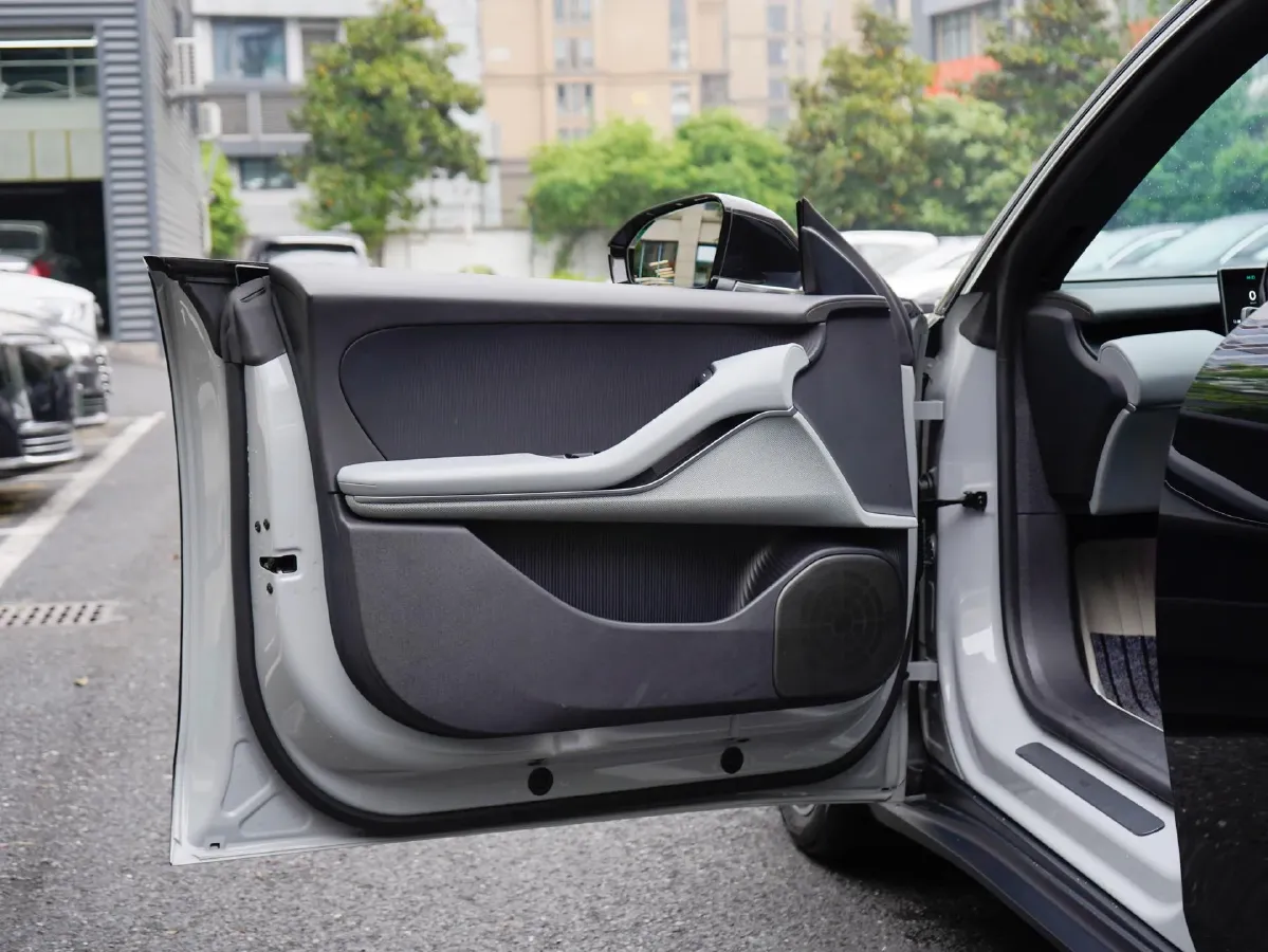 2024 NIO ET5T BEV 75KWH,autocango,china used car exporter,china ev exporter,chinese used car exporter,chinese used ev exporter