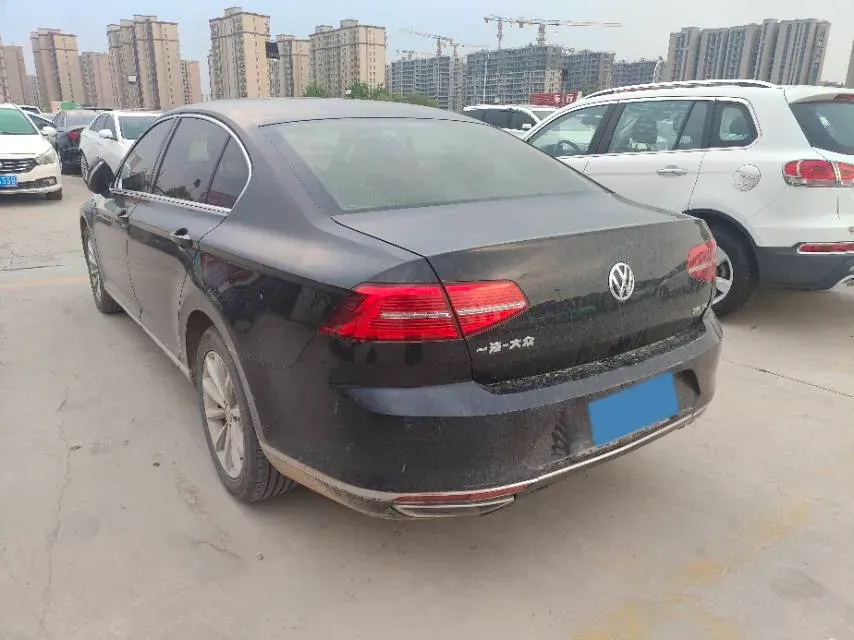 2018 Volkswagen Magotan 1.8T 180HP L4 7DCT,autocango,china used car exporter,china ev exporter,chinese used car exporter,chinese used ev exporter