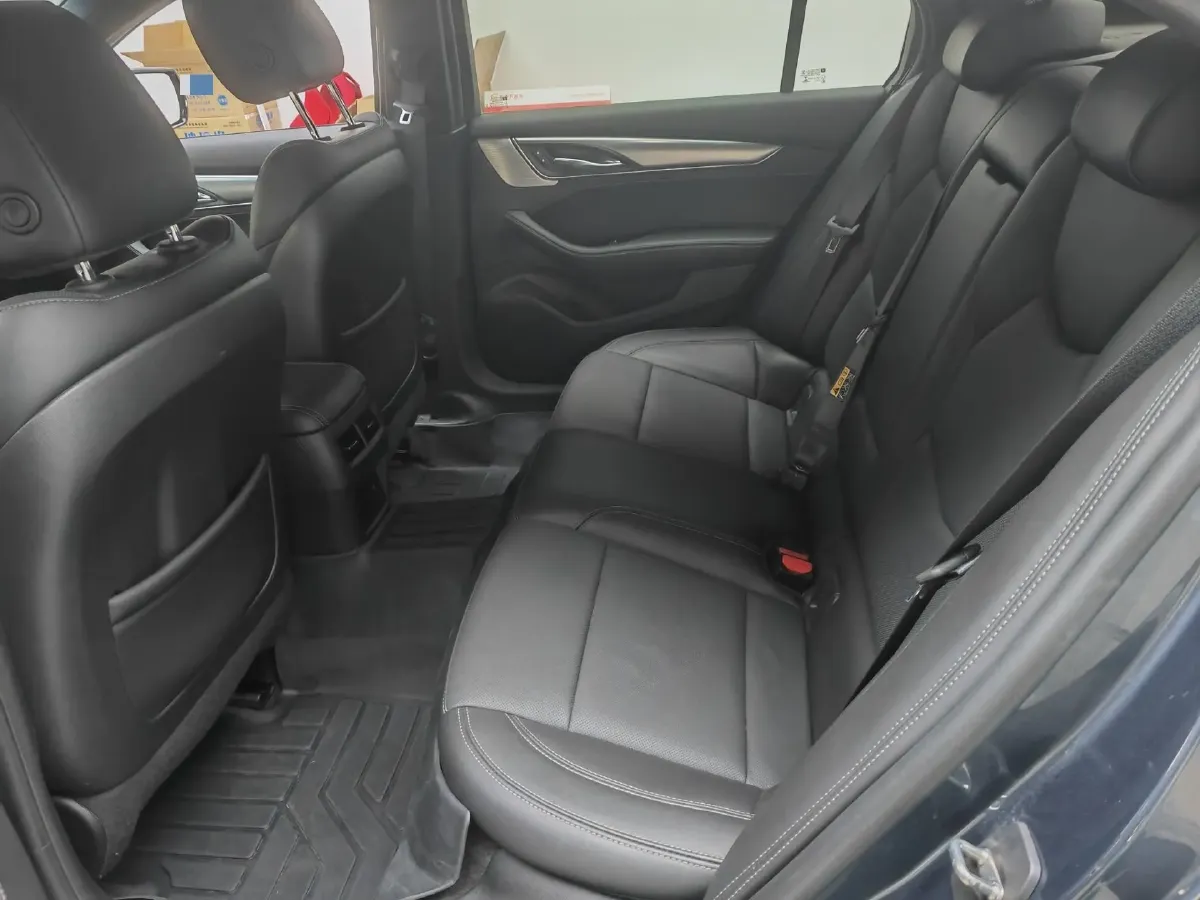 2022 Cadillac CT5 2.0T 237HP L4 10AT,autocango,china used car exporter,china ev exporter,chinese used car exporter,chinese used ev exporter