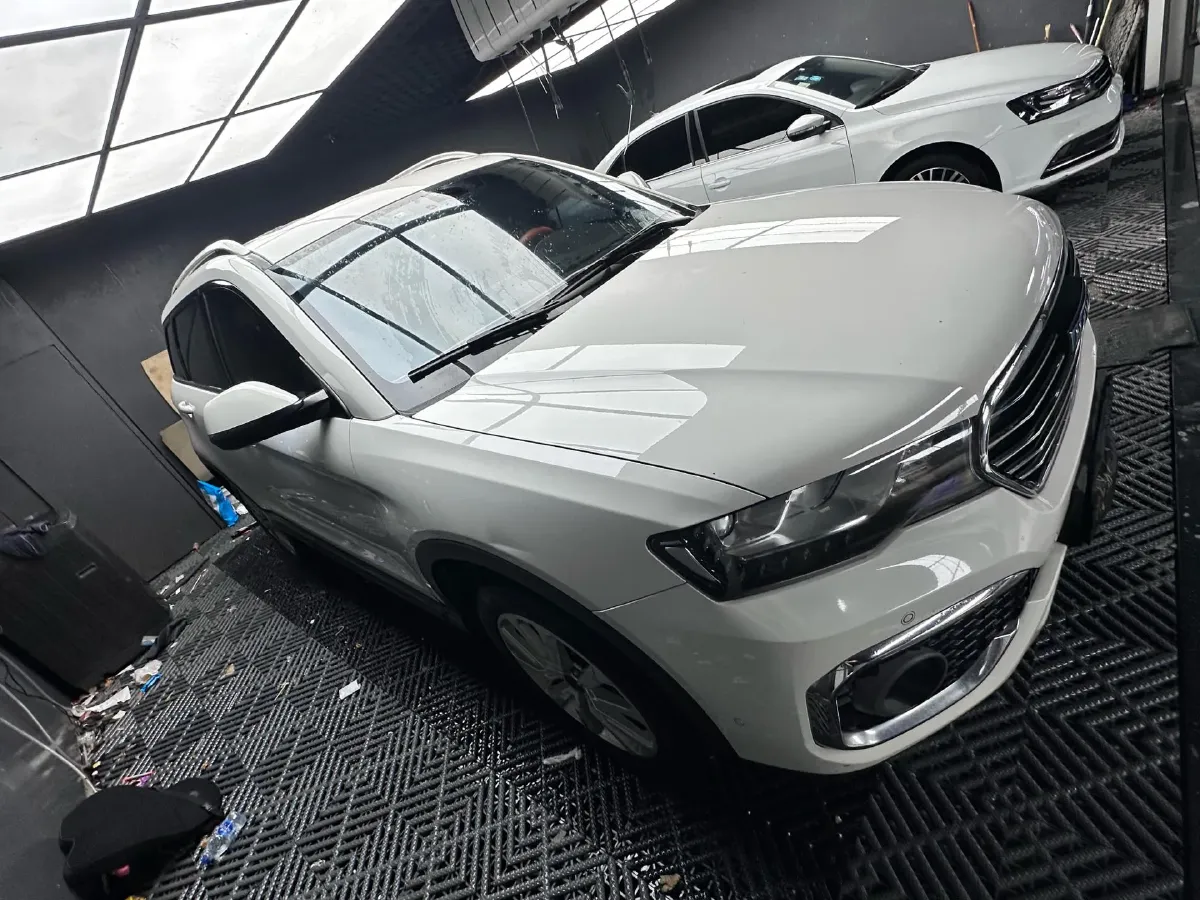 2017 Haval H6 Coupe 2.0T 197HP L4 7DCT,autocango,china used car exporter,china ev exporter,chinese used car exporter,chinese used ev exporter