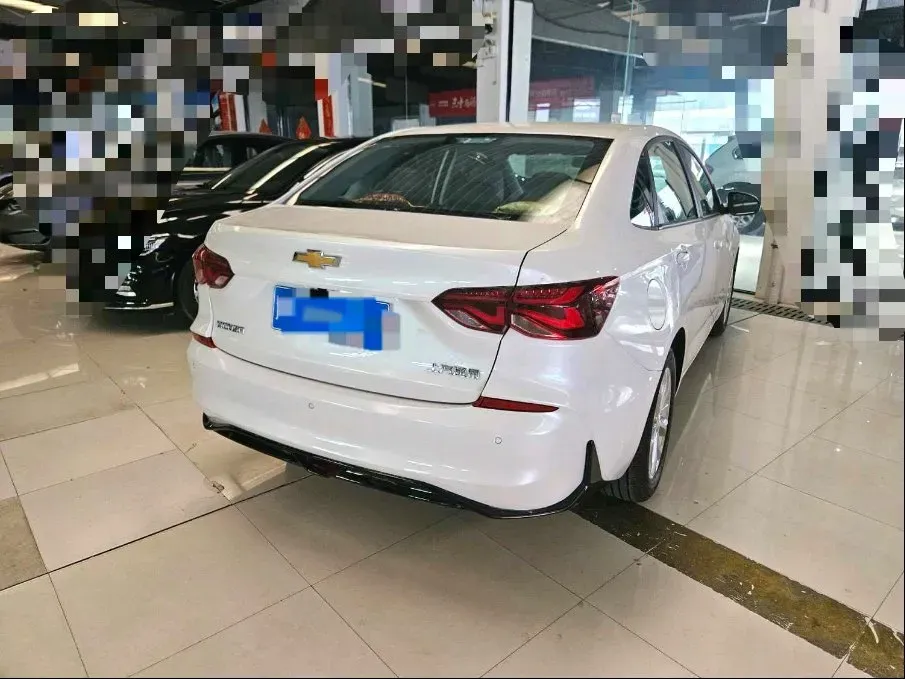 2024 Chevrolet Monza 1.5L 113HP L4 6DCT,autocango,china used car exporter,china ev exporter,chinese used car exporter,chinese used ev exporter