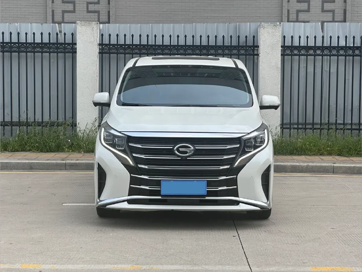 2021 GAC Trumpchi M8 2.0T 252HP L4 8AT,autocango,china used car exporter,china ev exporter,chinese used car exporter,chinese used ev exporter
