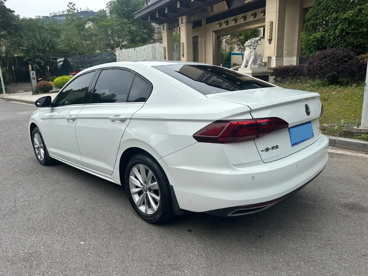 2019 HuangHai WeiLong 2.4T 218HP L4 6AT,autocango,china used car exporter,china ev exporter,chinese used car exporter,chinese used ev exporter