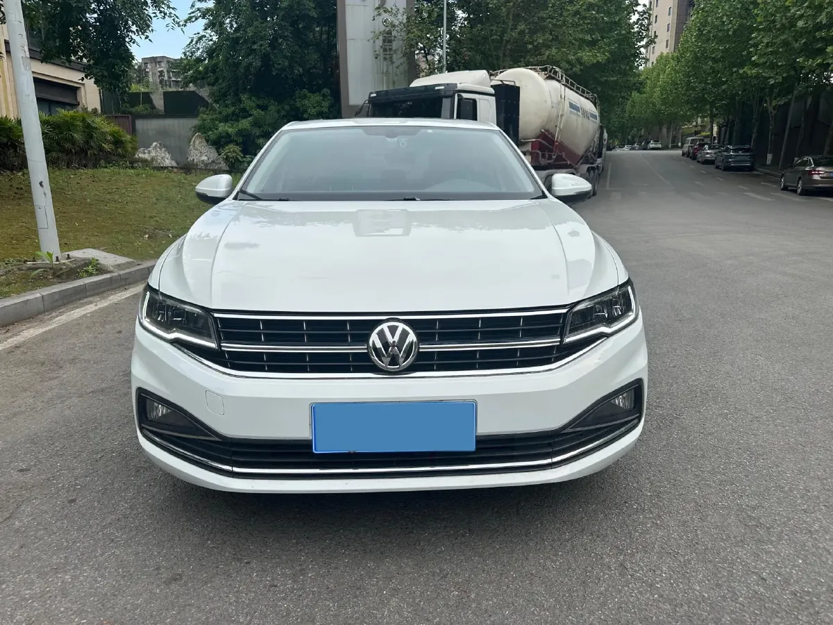 2019 HuangHai WeiLong 2.4T 218HP L4 6AT,autocango,china used car exporter,china ev exporter,chinese used car exporter,chinese used ev exporter