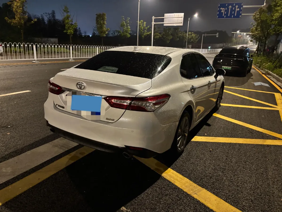 2021 Toyota Camry 2.0L 178HP L4 CVT,autocango,china used car exporter,china ev exporter,chinese used car exporter,chinese used ev exporter