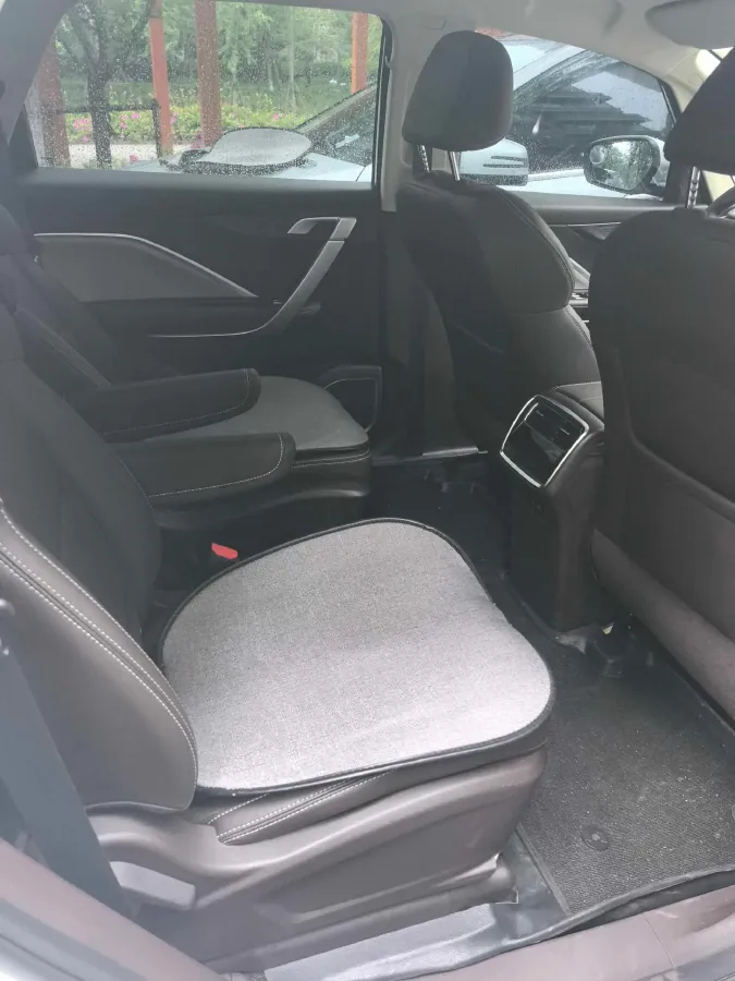 2023 Geely JiaJi 1.5T 181HP L4 7DCT,autocango,china used car exporter,china ev exporter,chinese used car exporter,chinese used ev exporter