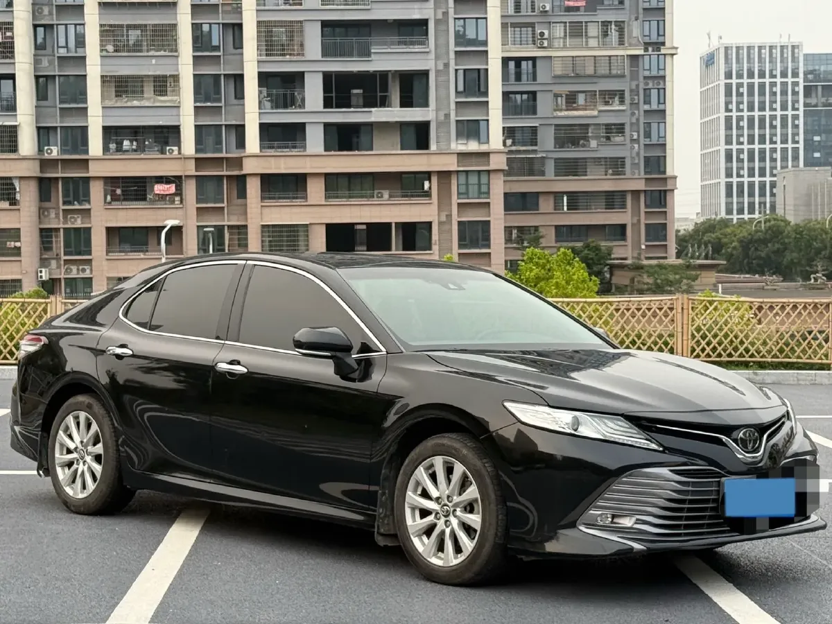 2019 Toyota Camry 2.0L 178HP L4 CVT,autocango,china used car exporter,china ev exporter,chinese used car exporter,chinese used ev exporter