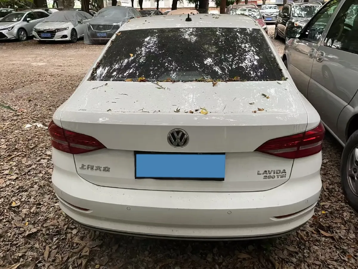 2018 Skoda Karoq 1.4T 150HP L4 7DCT,autocango,china used car exporter,china ev exporter,chinese used car exporter,chinese used ev exporter