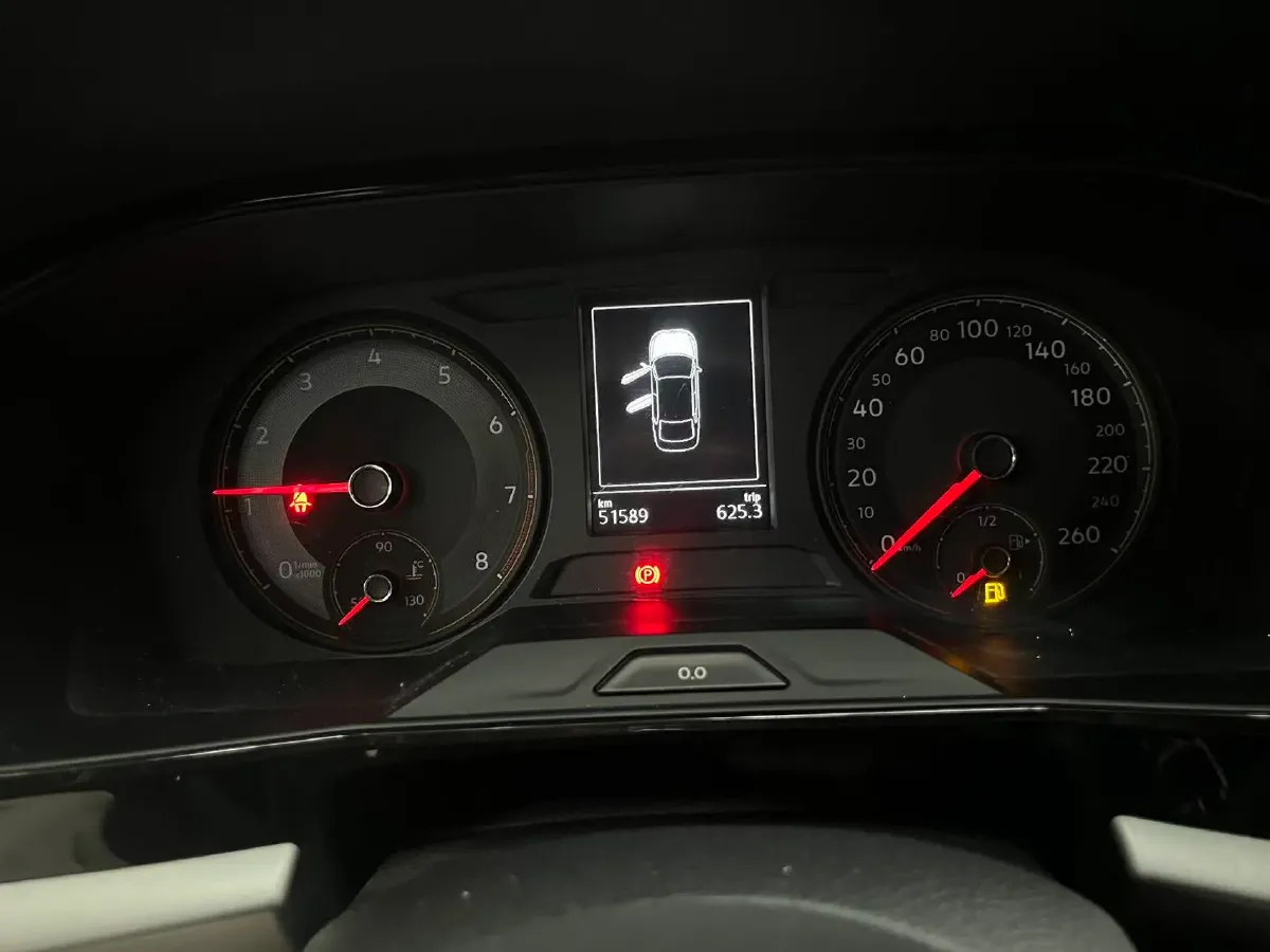 2018 Skoda Karoq 1.4T 150HP L4 7DCT,autocango,china used car exporter,china ev exporter,chinese used car exporter,chinese used ev exporter