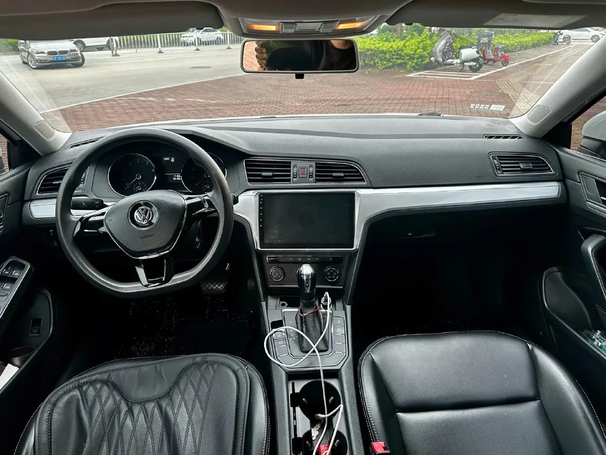 2018 Volkswagen Lamando 1.4T 131HP L4 7DCT,autocango,china used car exporter,china ev exporter,chinese used car exporter,chinese used ev exporter