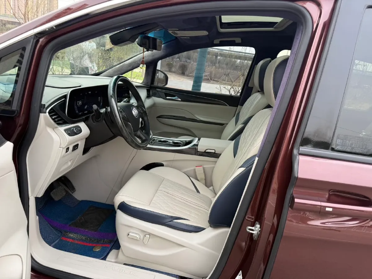 2022 Buick GL8 2.0T 237HP L4 9AT,autocango,china used car exporter,china ev exporter,chinese used car exporter,chinese used ev exporter