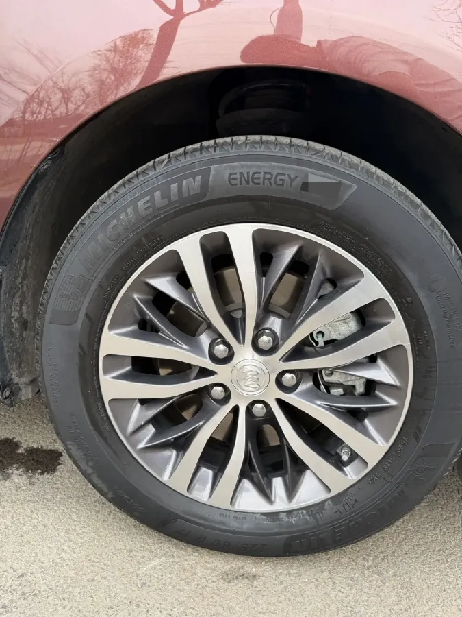 2022 Buick GL8 2.0T 237HP L4 9AT,autocango,china used car exporter,china ev exporter,chinese used car exporter,chinese used ev exporter