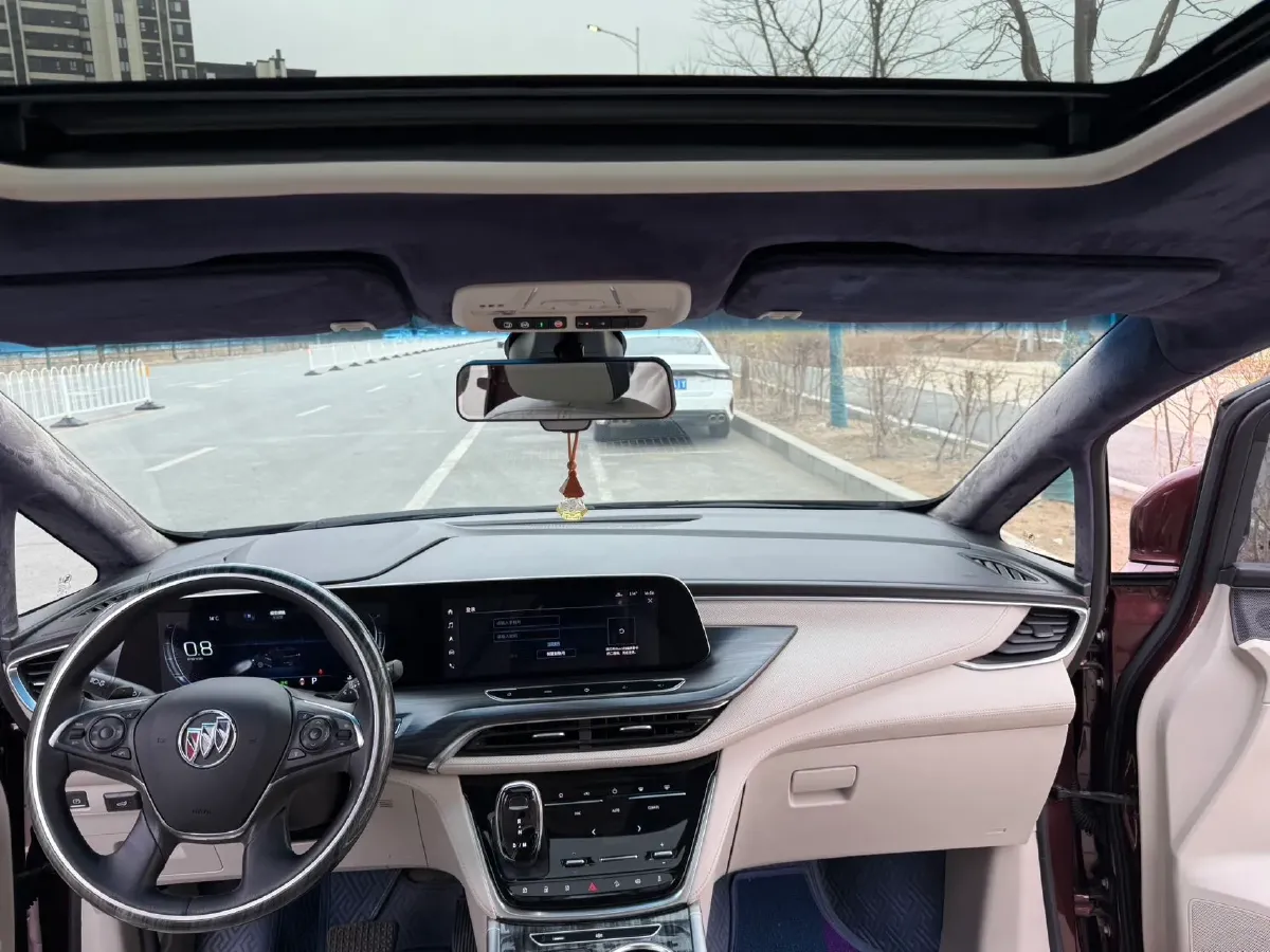 2022 Buick GL8 2.0T 237HP L4 9AT,autocango,china used car exporter,china ev exporter,chinese used car exporter,chinese used ev exporter