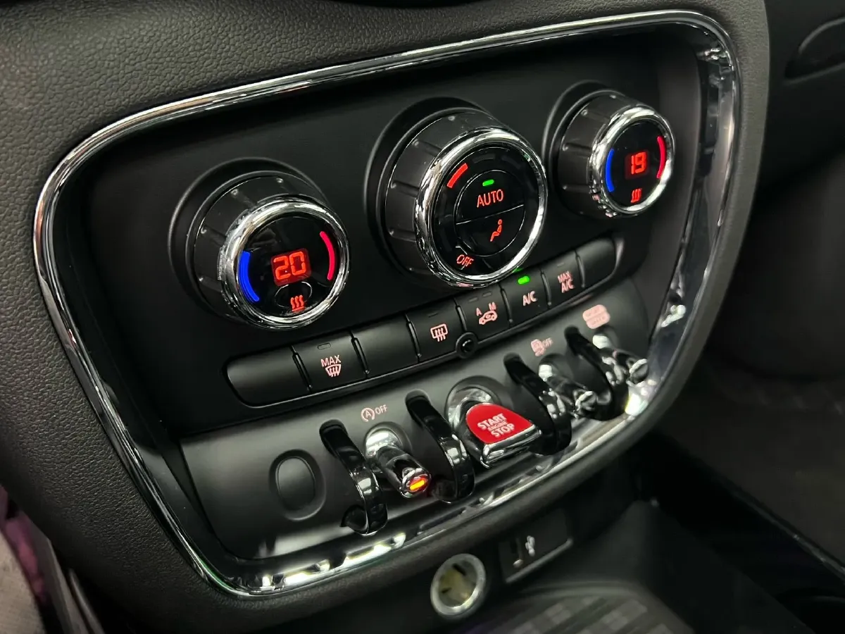 2019 MINI CLUBMAN 1.5T 136HP L3 7DCT,autocango,china used car exporter,china ev exporter,chinese used car exporter,chinese used ev exporter