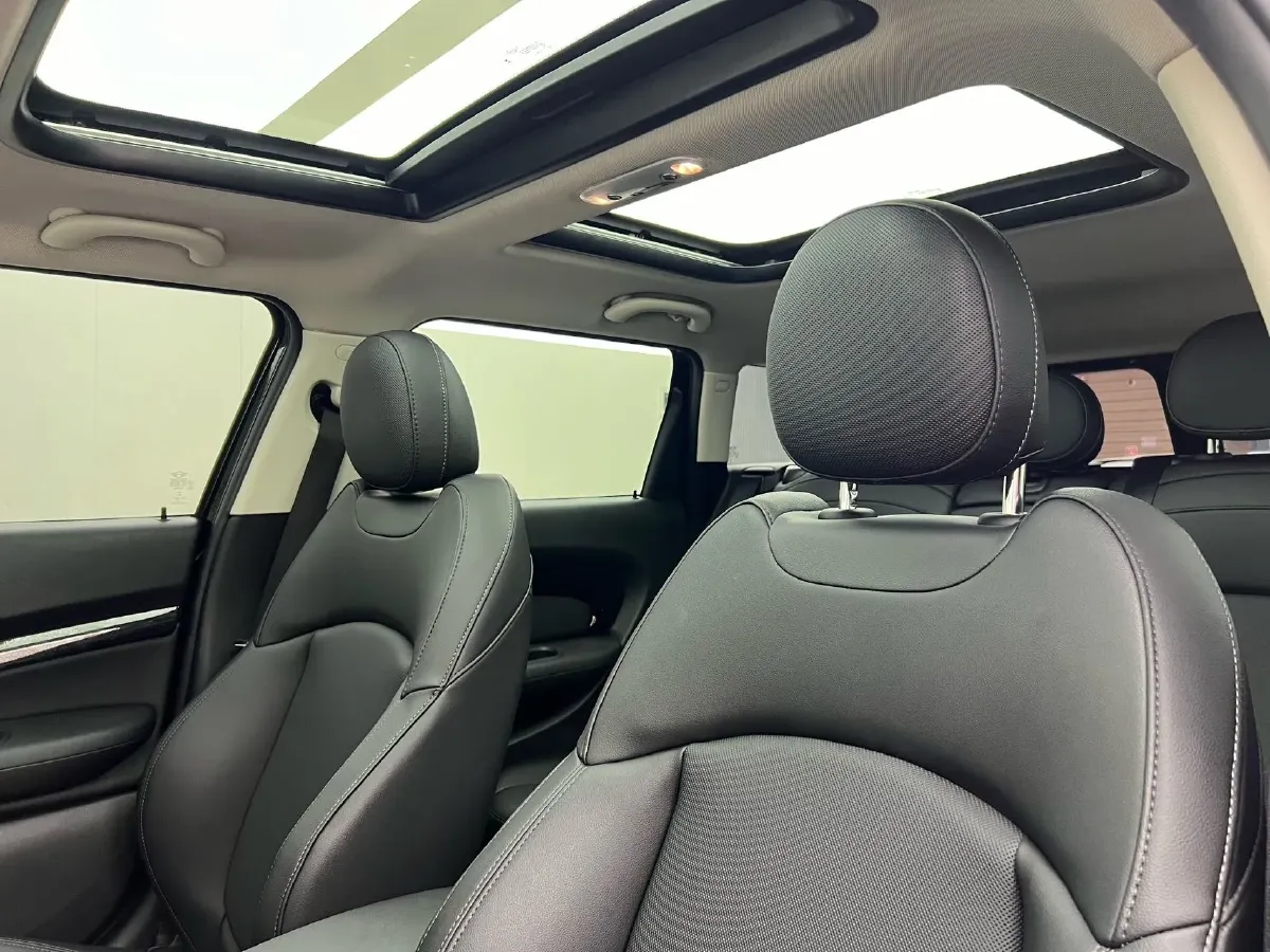 2019 MINI CLUBMAN 1.5T 136HP L3 7DCT,autocango,china used car exporter,china ev exporter,chinese used car exporter,chinese used ev exporter