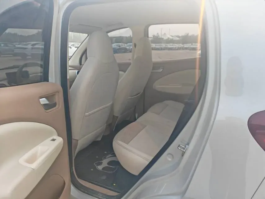 2025 WuLing HongGuang MINI EV BEV 16.2KWH,autocango,china used car exporter,china ev exporter,chinese used car exporter,chinese used ev exporter