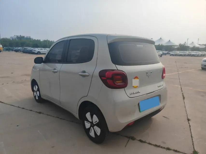 2025 WuLing HongGuang MINI EV BEV 16.2KWH,autocango,china used car exporter,china ev exporter,chinese used car exporter,chinese used ev exporter