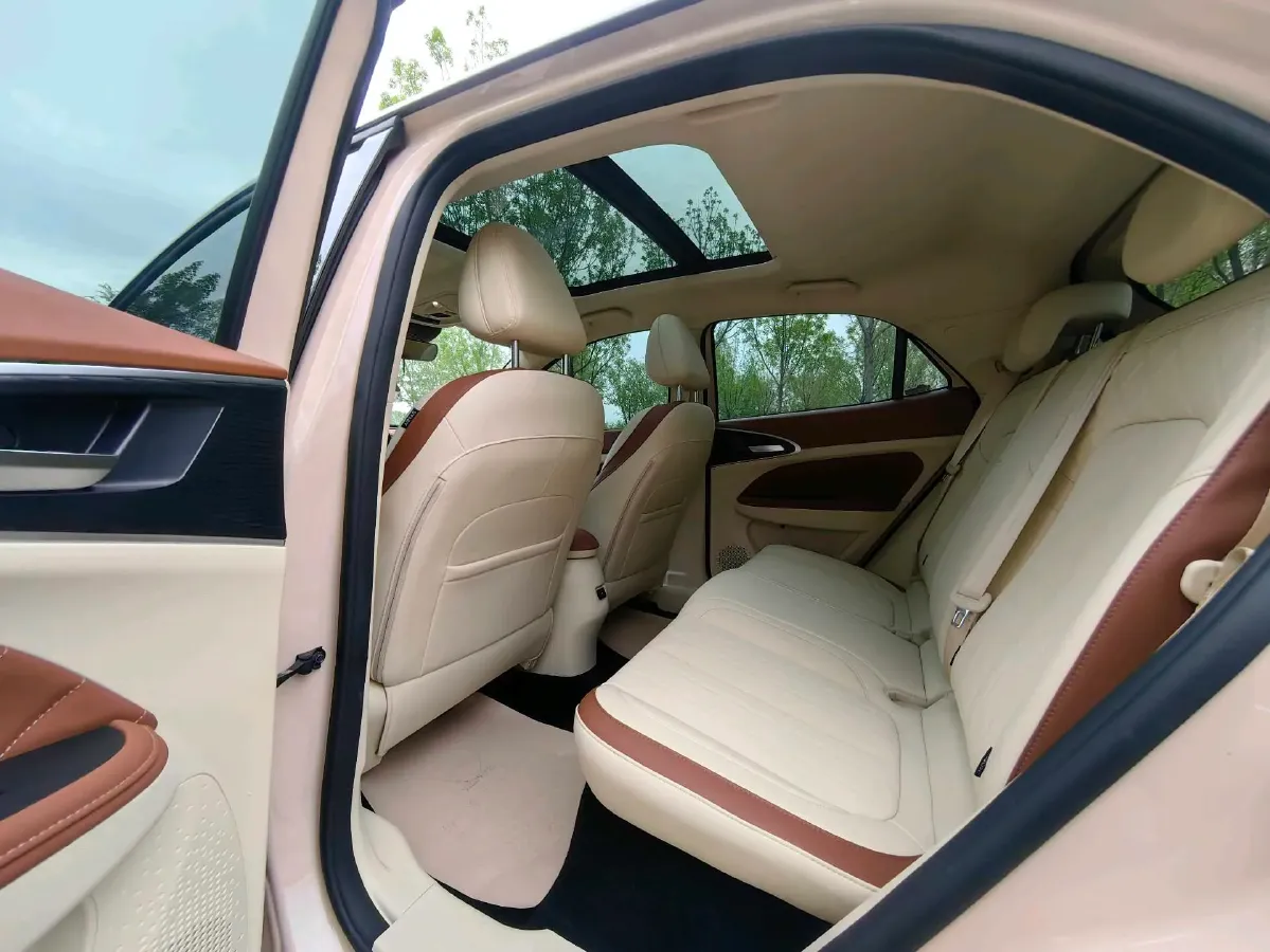 2021 Ora FunkyCat BEV 45.99KWH,autocango,china used car exporter,china ev exporter,chinese used car exporter,chinese used ev exporter