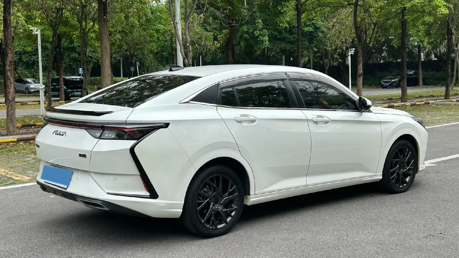 2020 DongFeng Aeolus YiXuan 1.5T 150HP L4 6DCT,autocango,china used car exporter,china ev exporter,chinese used car exporter,chinese used ev exporter