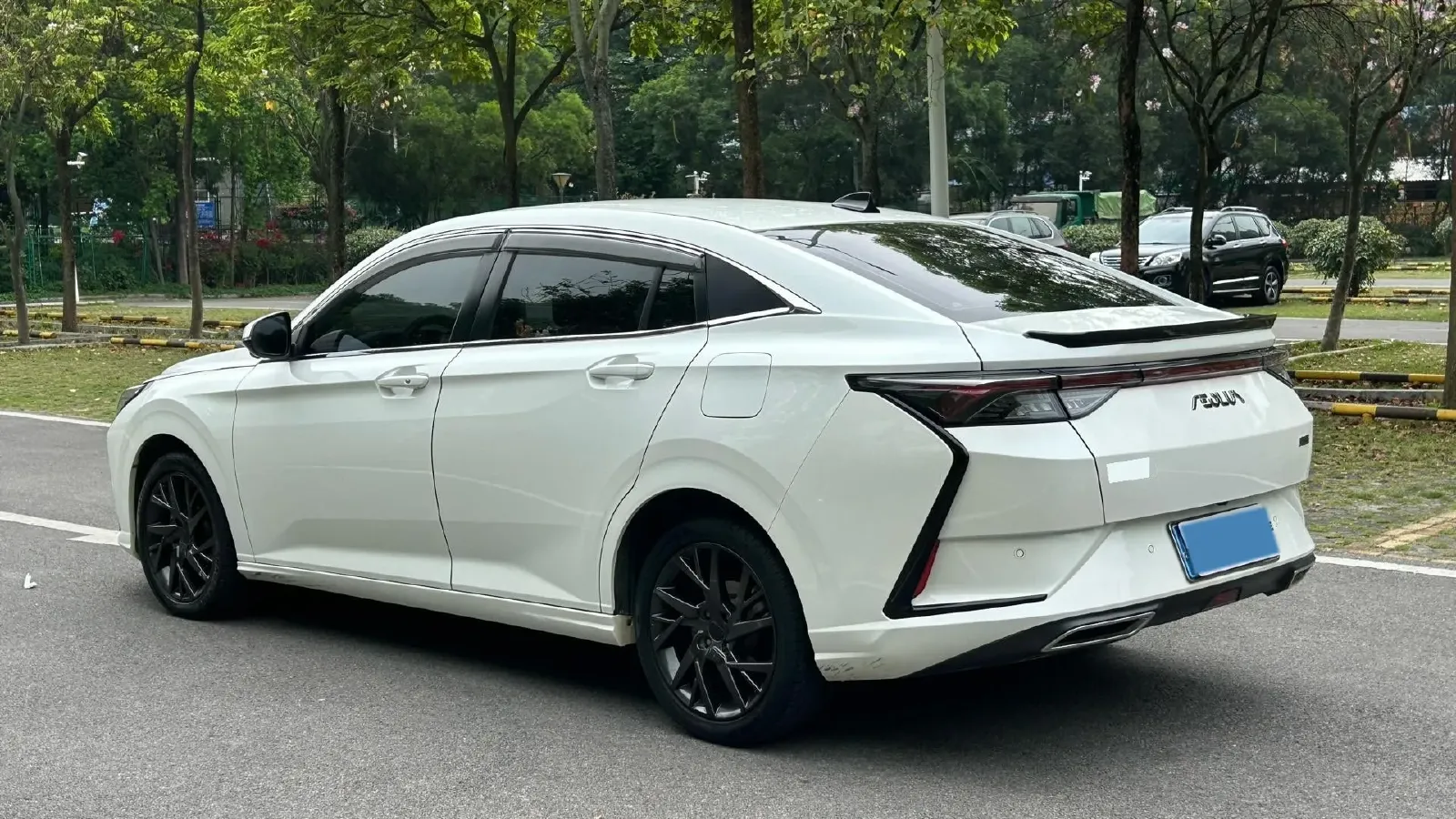 2020 DongFeng Aeolus YiXuan 1.5T 150HP L4 6DCT,autocango,china used car exporter,china ev exporter,chinese used car exporter,chinese used ev exporter