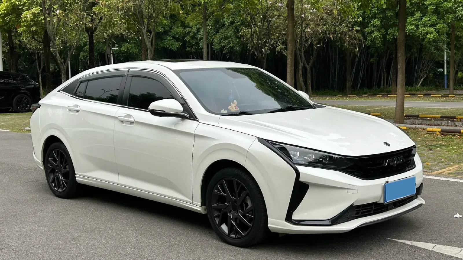 2020 DongFeng Aeolus YiXuan 1.5T 150HP L4 6DCT,autocango,china used car exporter,china ev exporter,chinese used car exporter,chinese used ev exporter