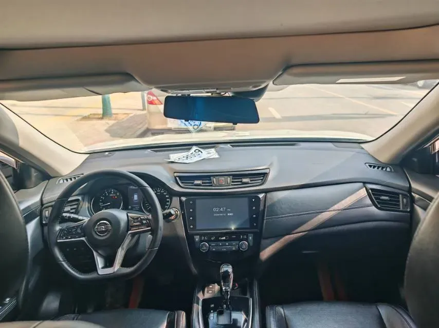 2020 Nissan X-Trail 2.5L 186HP L4 CVT,autocango,china used car exporter,china ev exporter,chinese used car exporter,chinese used ev exporter