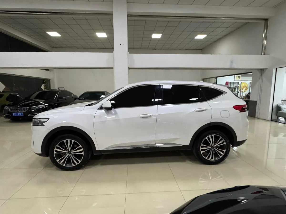 2019 Haval F7 2.0T 197HP L4 7DCT,autocango,china used car exporter,china ev exporter,chinese used car exporter,chinese used ev exporter