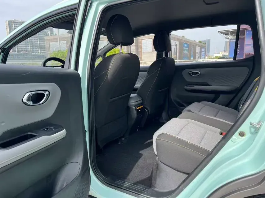 2022 Geely Okavango 1.8T 184HP L4 7DCT,autocango,china used car exporter,china ev exporter,chinese used car exporter,chinese used ev exporter