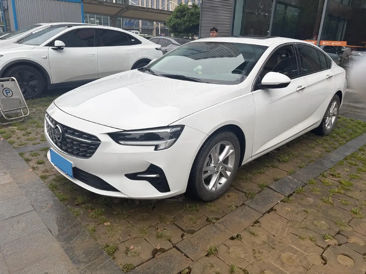 2020 Buick Regal 1.5T 169HP L4 9AT,autocango,china used car exporter,china ev exporter,chinese used car exporter,chinese used ev exporter