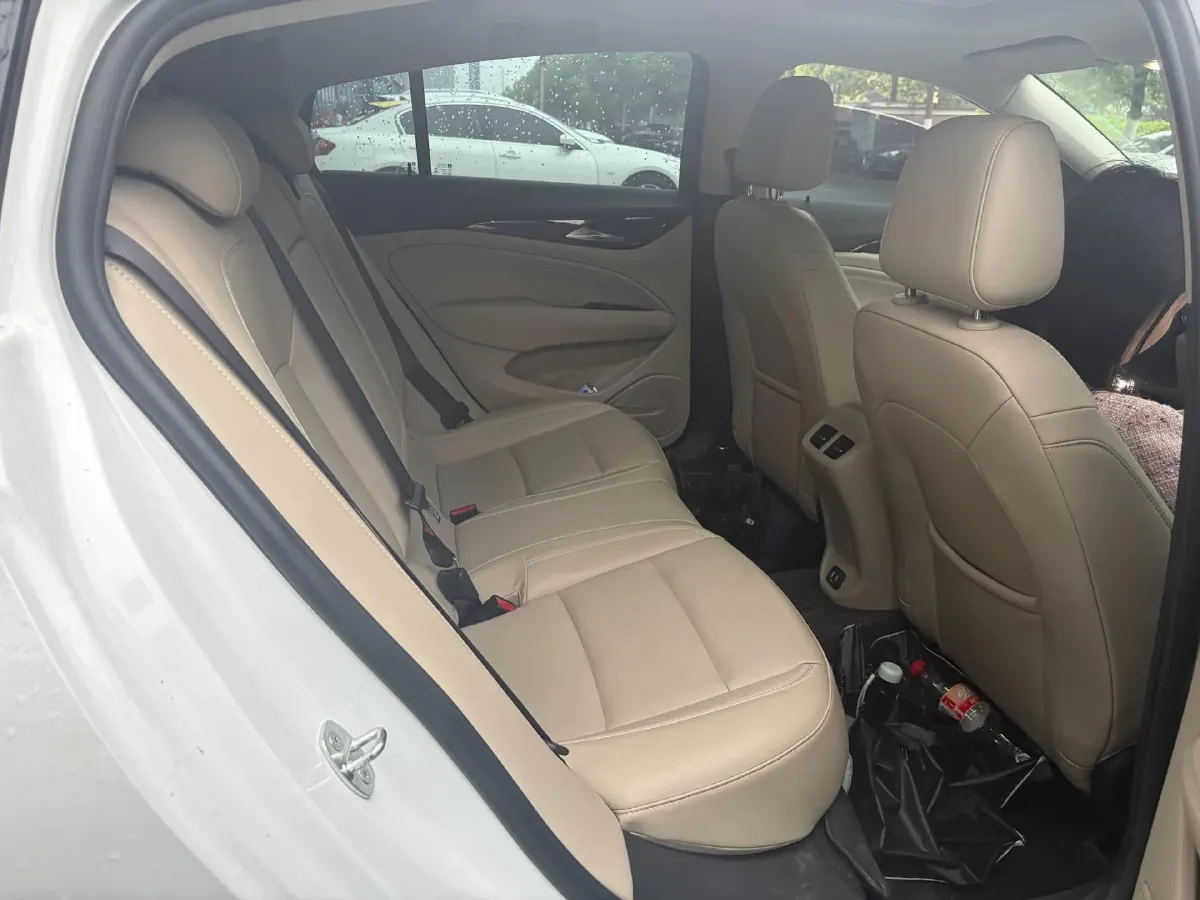 2020 Buick Regal 1.5T 169HP L4 9AT,autocango,china used car exporter,china ev exporter,chinese used car exporter,chinese used ev exporter