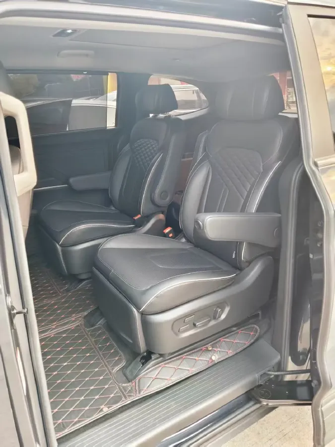 2021 Hyundai Custo 2.0T 236HP L4 8AT,autocango,china used car exporter,china ev exporter,chinese used car exporter,chinese used ev exporter