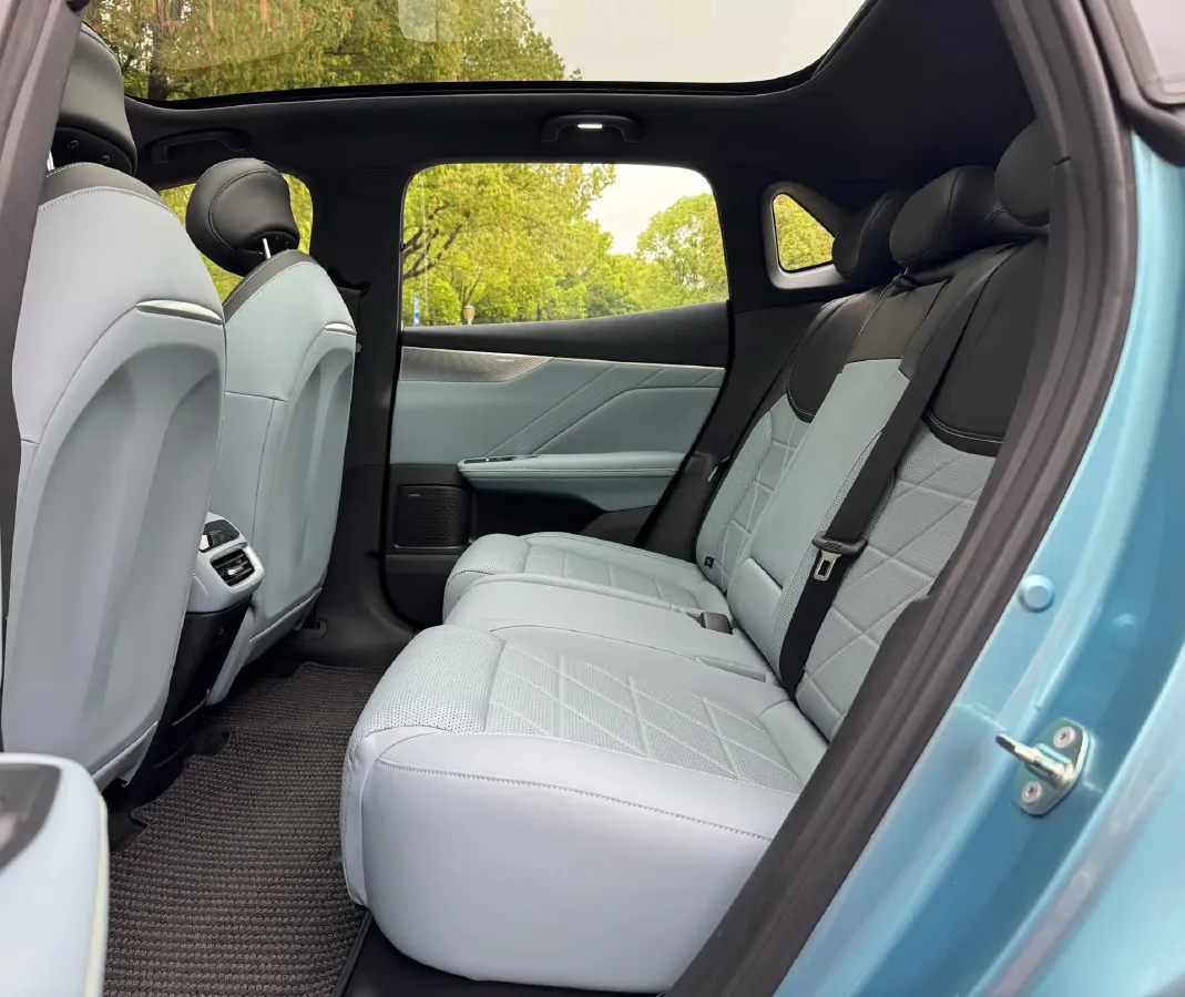 2025 ChangAn QiYuan A07 BEV 56.1KWH,autocango,china used car exporter,china ev exporter,chinese used car exporter,chinese used ev exporter