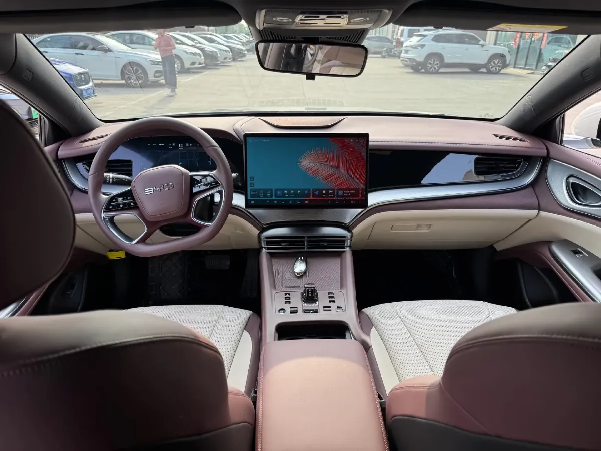 2025 BYD Seal07 DM-i 1.5L 101HP L4 E-CVT PHEV 17.6KWH,autocango,china used car exporter,china ev exporter,chinese used car exporter,chinese used ev exporter