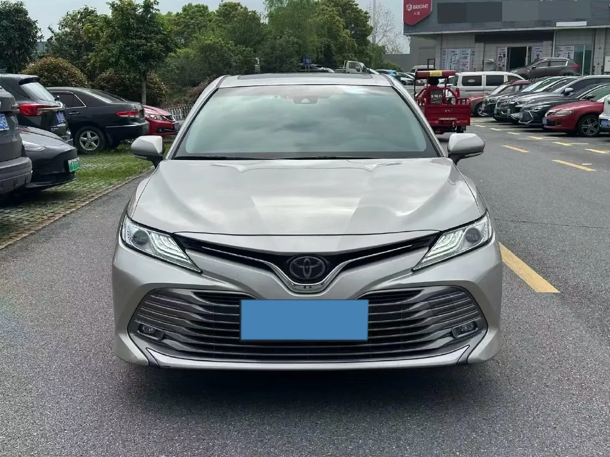 2019 Toyota Camry 2.0L 178HP L4 CVT,autocango,china used car exporter,china ev exporter,chinese used car exporter,chinese used ev exporter
