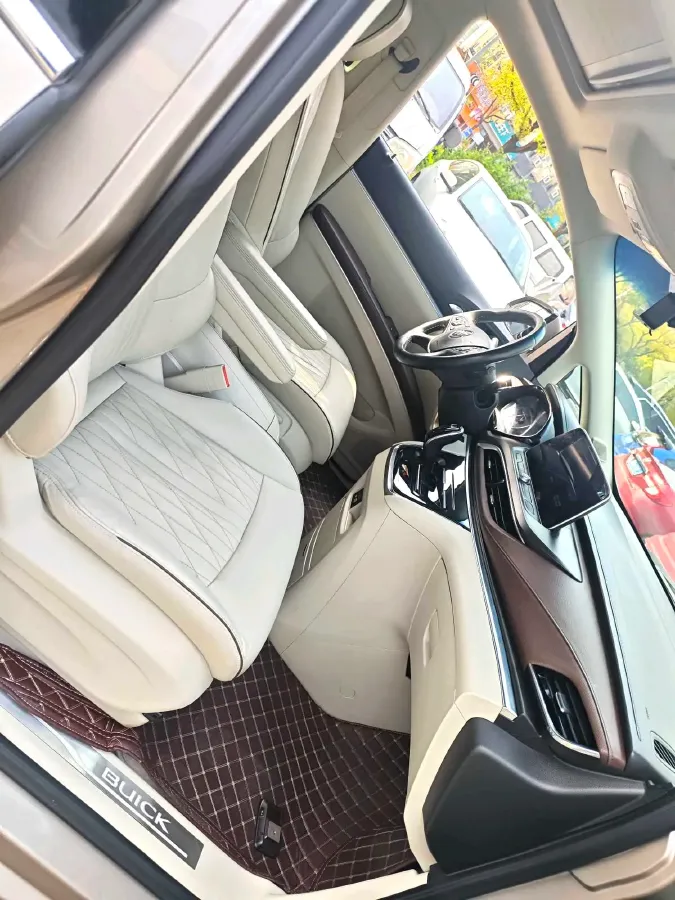 2022 Buick GL8 2.0T 237HP L4 9AT,autocango,china used car exporter,china ev exporter,chinese used car exporter,chinese used ev exporter
