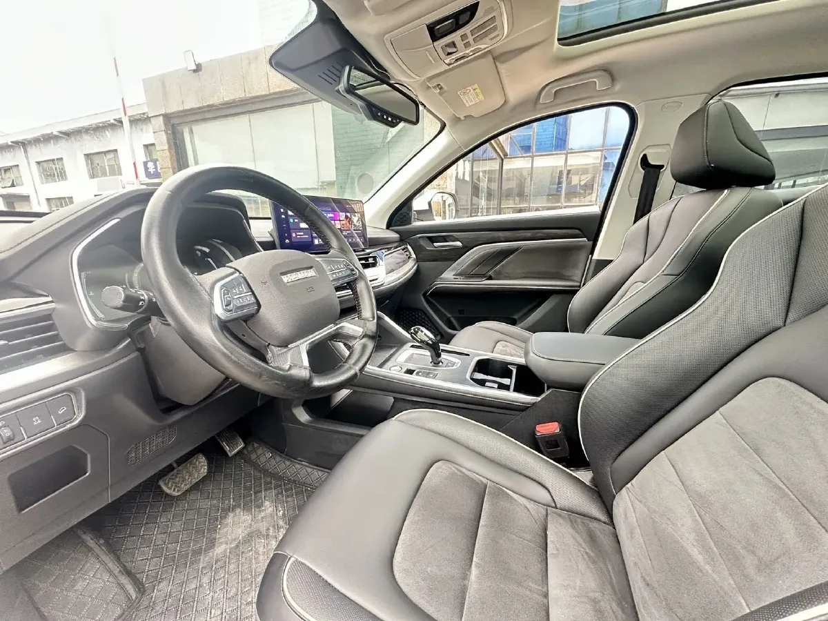 2021 Haval H6 1.5T 169HP L4 7DCT,autocango,china used car exporter,china ev exporter,chinese used car exporter,chinese used ev exporter