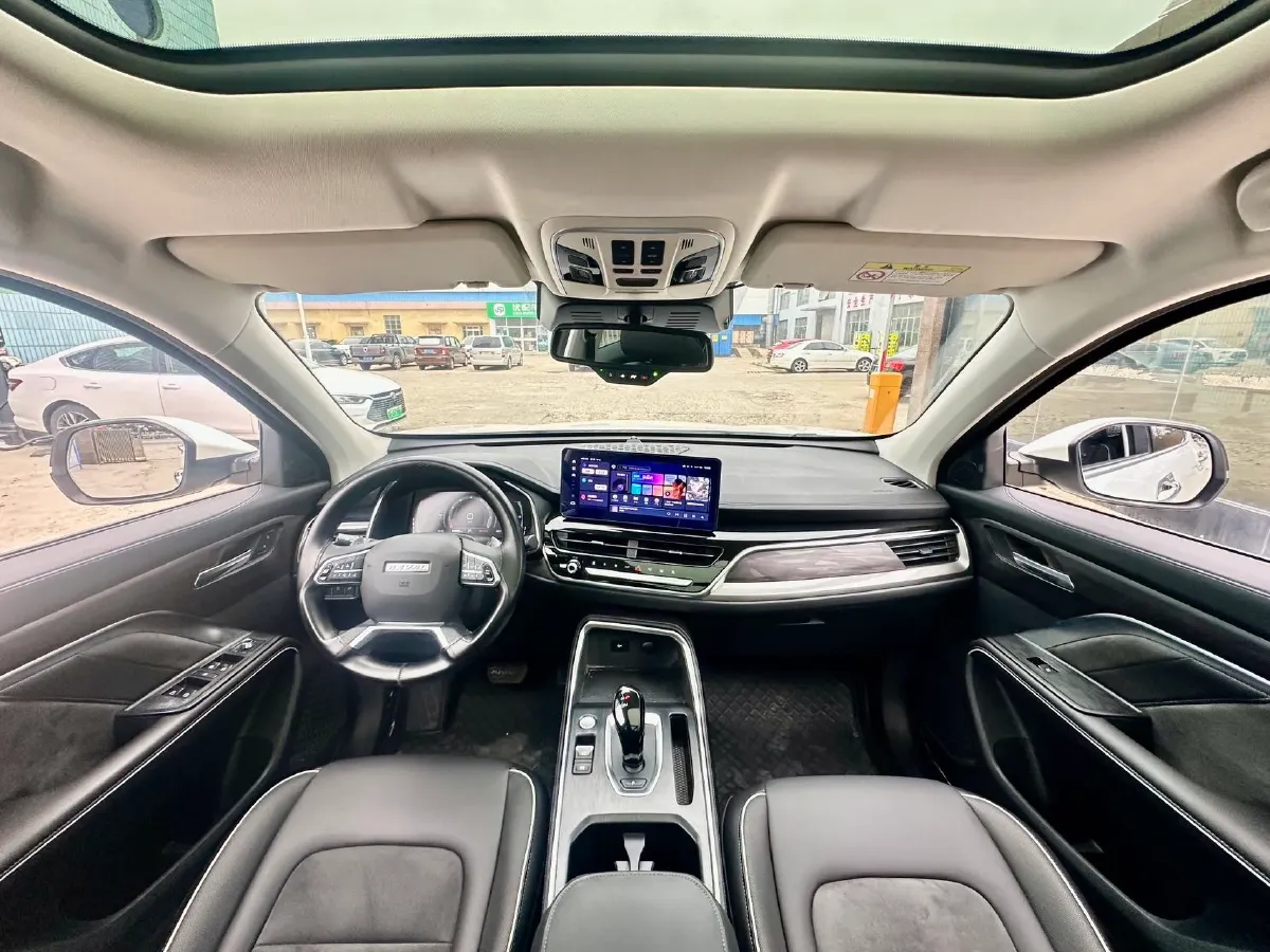 2021 Haval H6 1.5T 169HP L4 7DCT,autocango,china used car exporter,china ev exporter,chinese used car exporter,chinese used ev exporter