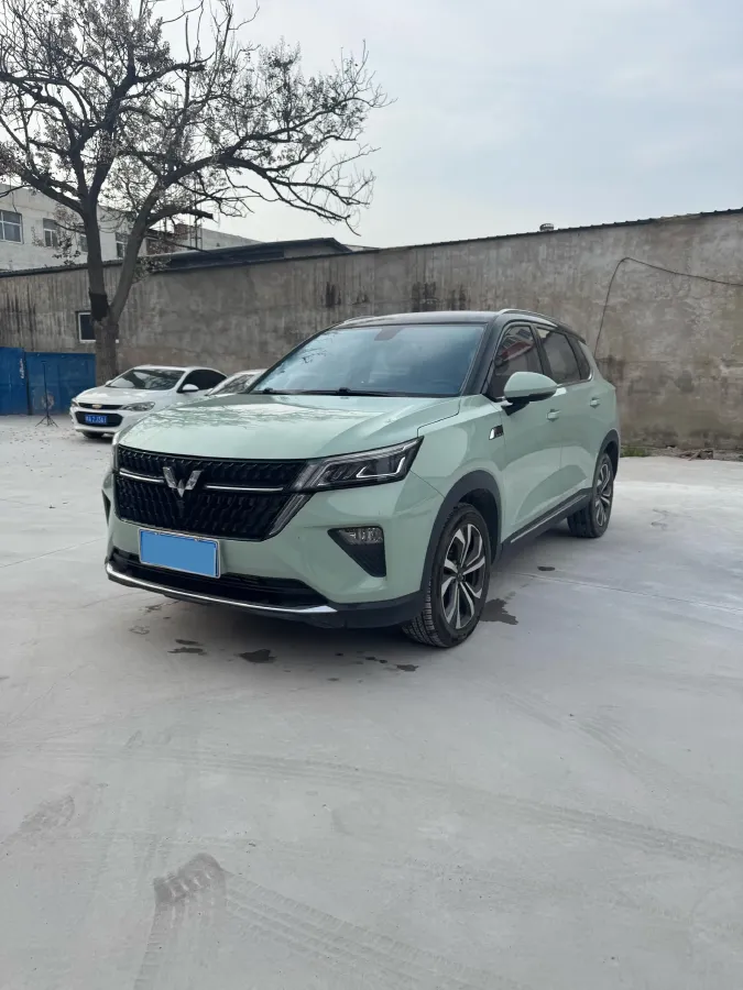 2021 WuLing XingChen 1.5T 147HP L4 CVT,autocango,china used car exporter,china ev exporter,chinese used car exporter,chinese used ev exporter