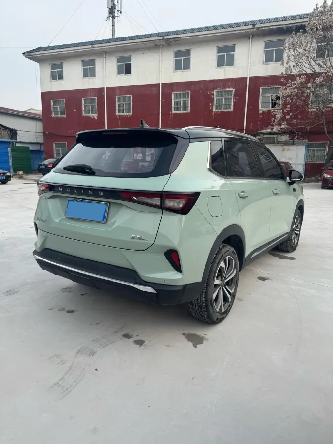 2021 WuLing XingChen 1.5T 147HP L4 CVT,autocango,china used car exporter,china ev exporter,chinese used car exporter,chinese used ev exporter