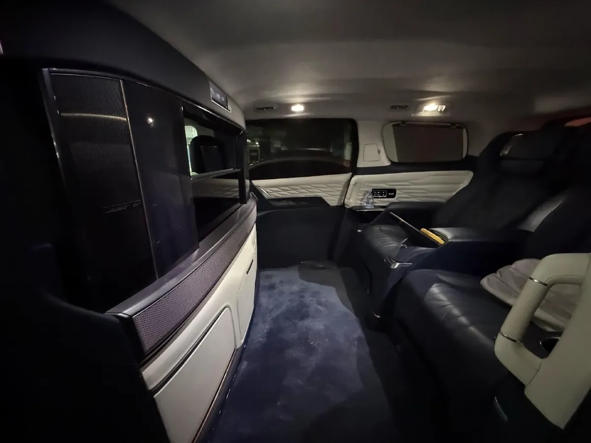 2023 Buick Century 2.0T 237HP L4 9AT,autocango,china used car exporter,china ev exporter,chinese used car exporter,chinese used ev exporter