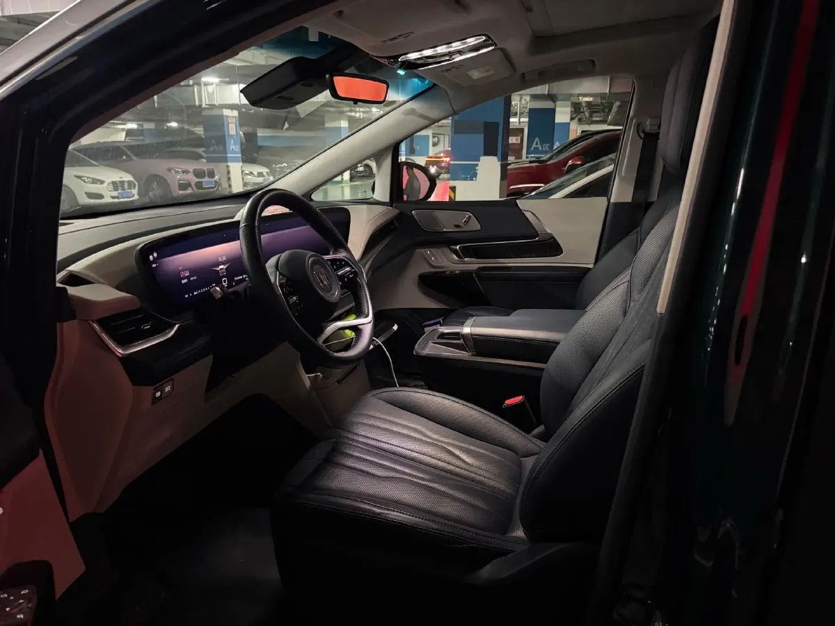 2023 Buick Century 2.0T 237HP L4 9AT,autocango,china used car exporter,china ev exporter,chinese used car exporter,chinese used ev exporter