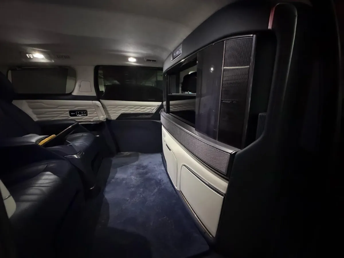 2023 Buick Century 2.0T 237HP L4 9AT,autocango,china used car exporter,china ev exporter,chinese used car exporter,chinese used ev exporter