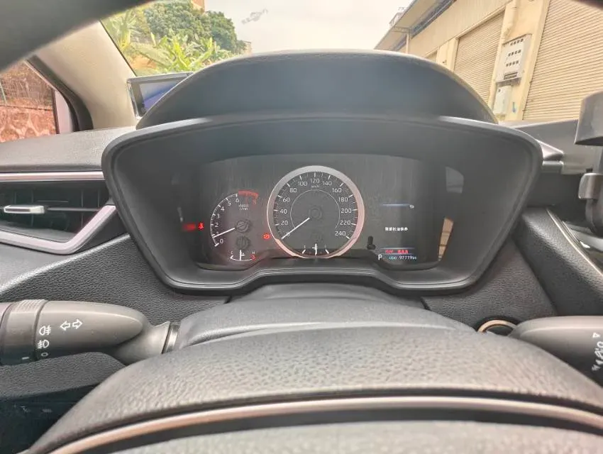 2021 Toyota Corolla 1.2T 116HP L4 CVT,autocango,china used car exporter,china ev exporter,chinese used car exporter,chinese used ev exporter