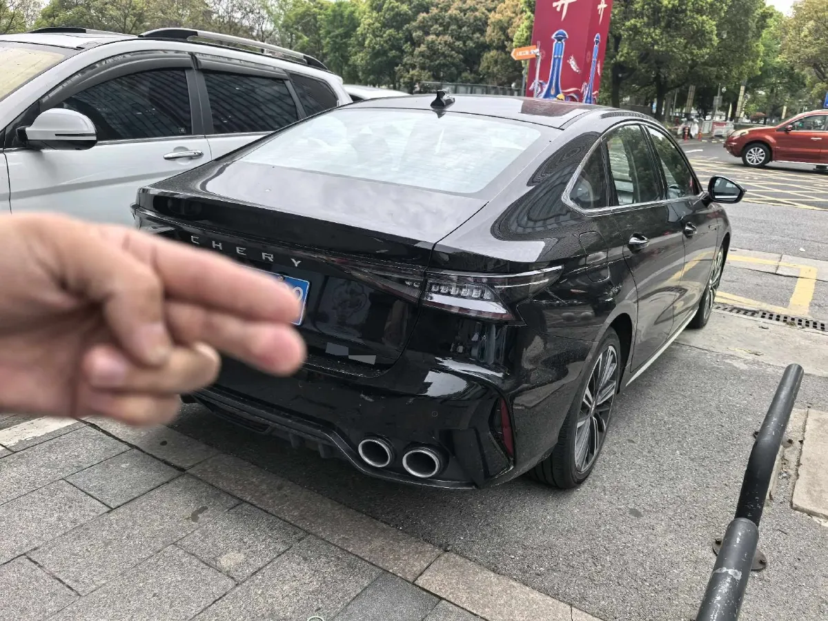 2024 Chery Arrizo 8 1.6T 197HP L4 7DCT,autocango,china used car exporter,china ev exporter,chinese used car exporter,chinese used ev exporter